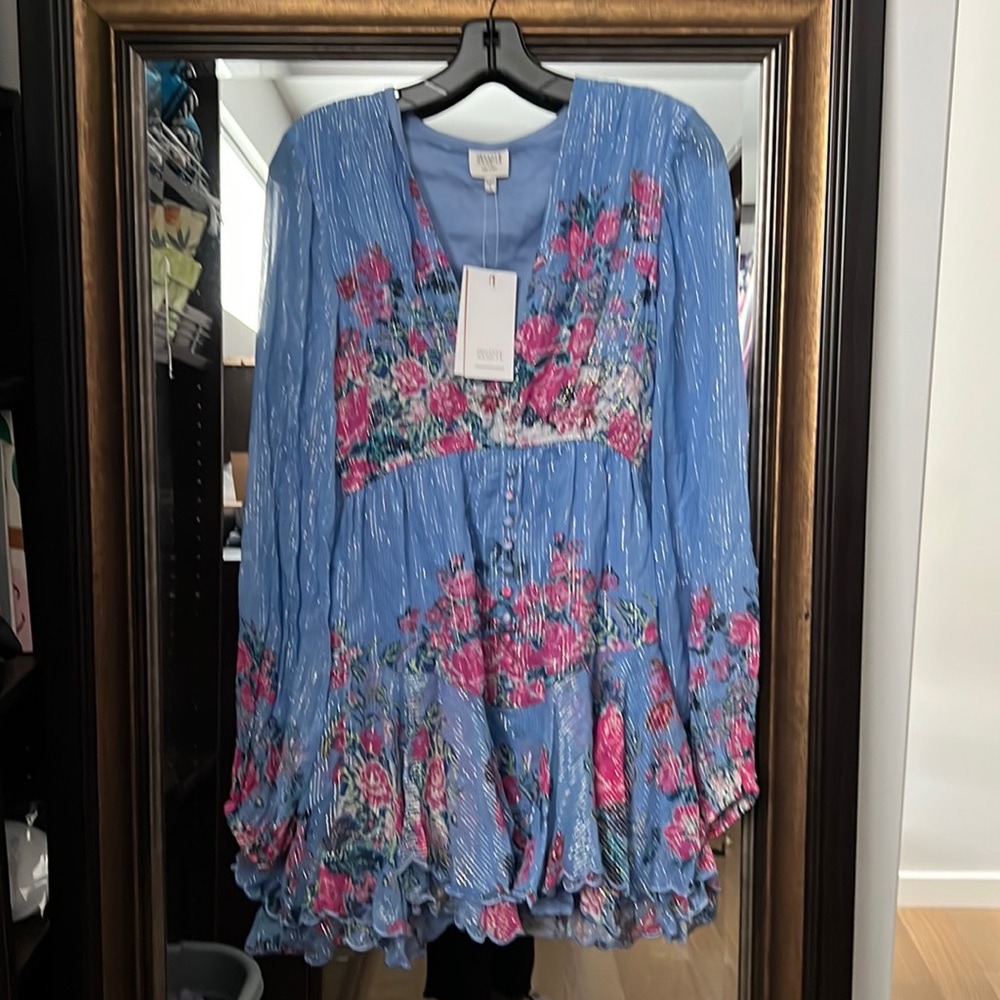 Hemant & Nandita designer dress. Size Small. Beautiful floral design.